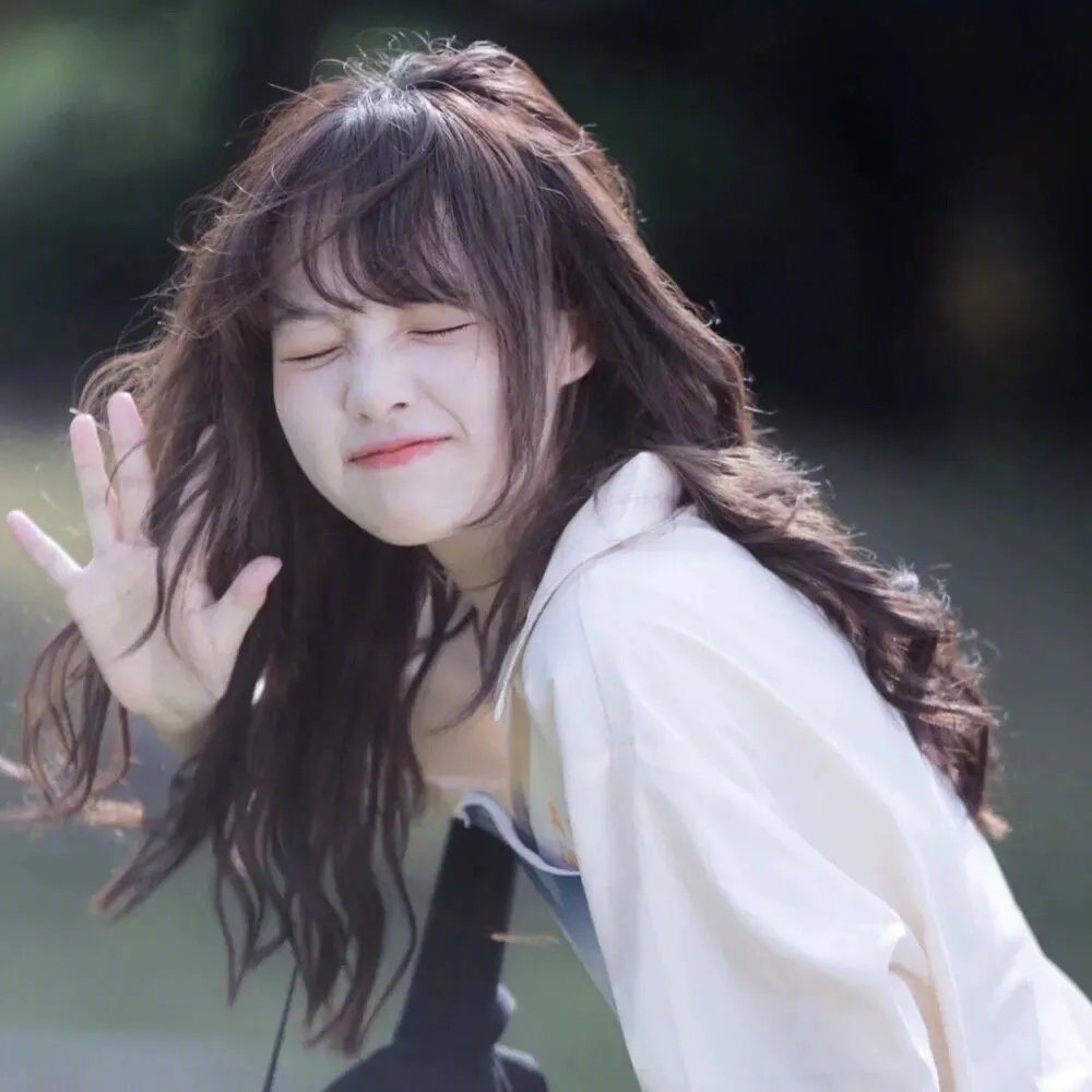 穿成草包，被祸害的一家人有救了